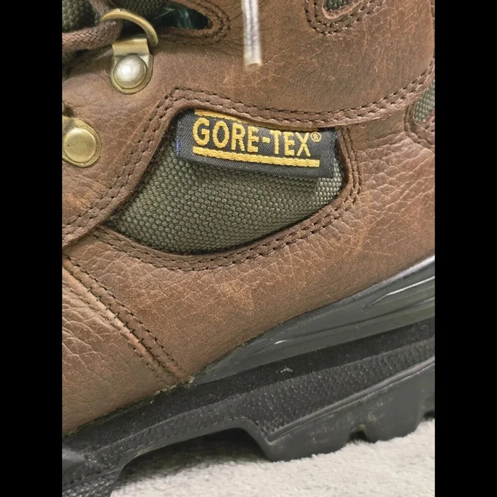 RedHead Bone Dry Boots Mens 7M Brown Leather Goretex Hiking I-1104‎